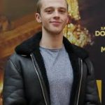 بازیگران: benjamin voisin